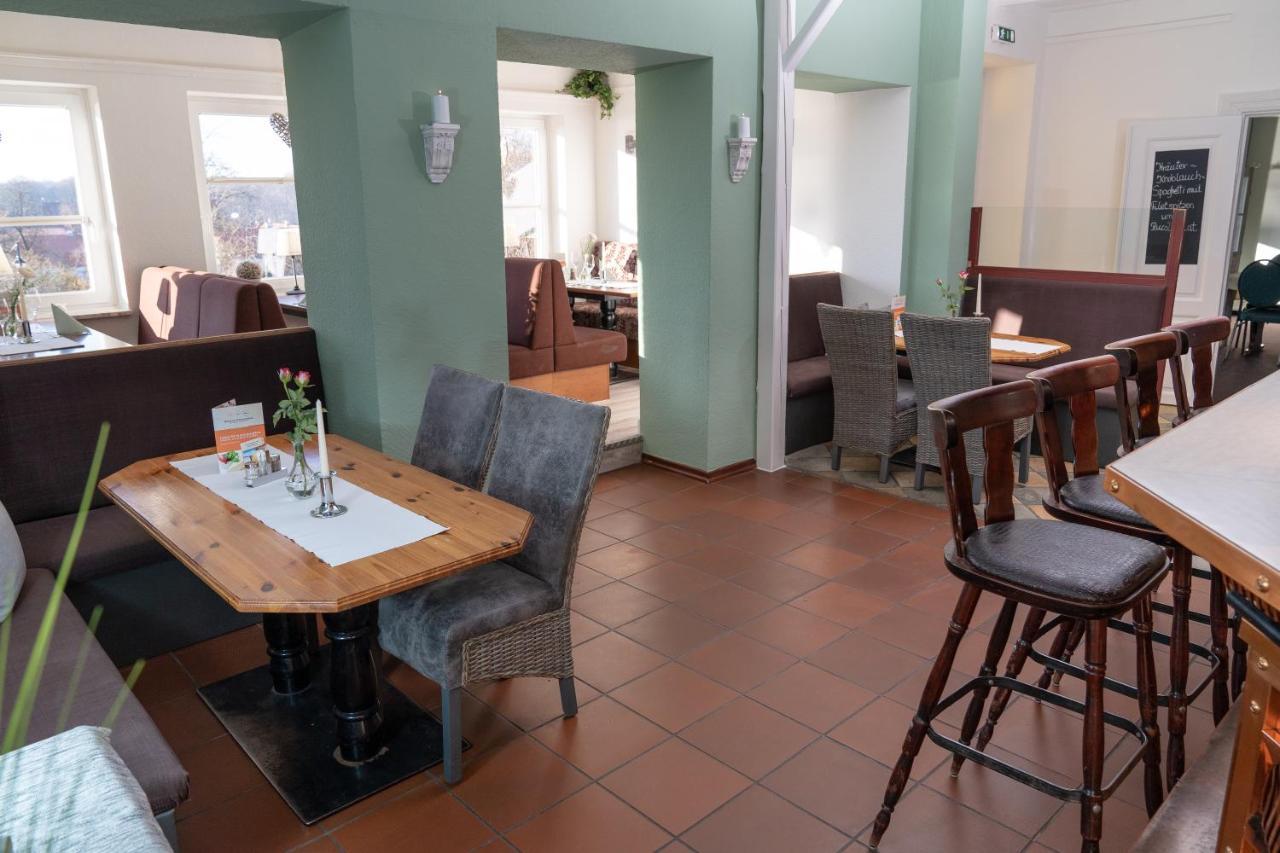 Hotel Am Wasserschloss Γκλύξμπουργκ Εξωτερικό φωτογραφία